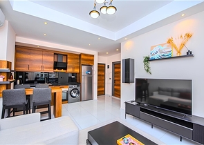 شقة حديثة 1 + 1 في مجمع مع بنية تحتية غنية في محمودلار