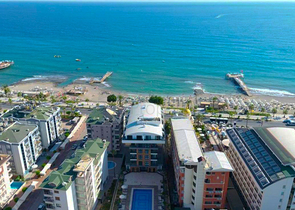 شقة 2+1 مع القرب المباشر من البحر في منطقة أوبا