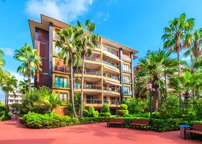 شقة فسيحة 3 + 1 مع مطبخ منفصل عن طريق البحر في وسط ألانيا