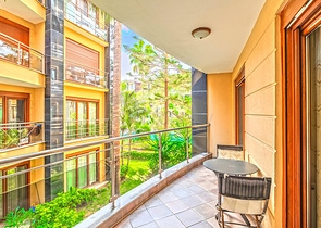 شقة 3+1 مع مطبخ منفصل في واحدة من أفضل المجمعات في ألانيا