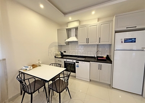 شقة مريحة 1 + 1 في منطقة أوبا 