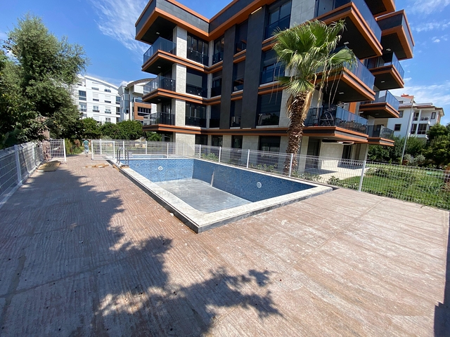 شقة 2+1 في كونيالتي-منطقة أنطاليا