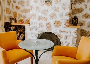 فيلتان في منطقة كاس أنطاليا للبيع. 