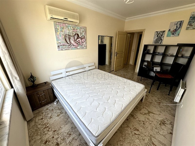 شقة فسيحة 2 + 1 في محمودلار مع بنية تحتية ممتازة