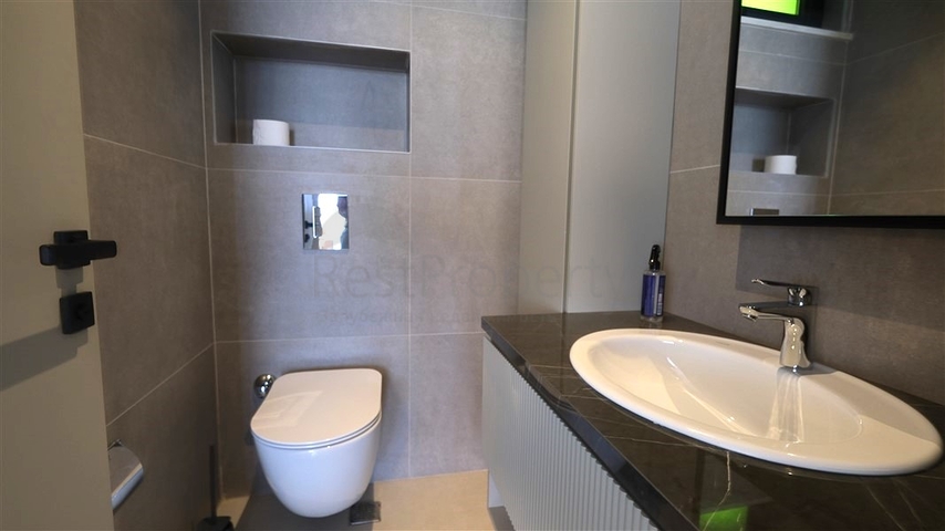 فيلا فاخرة مطلة على البحر في كارجيجاك