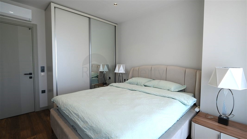 فيلا فاخرة مطلة على البحر في كارجيجاك