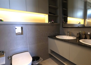 فيلا فاخرة مطلة على البحر في كارجيجاك