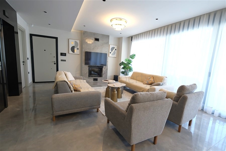 فيلا حديثة مع إطلالة بانورامية على البحر في كارجيجاك