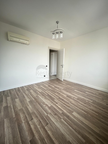 شقة دوبلكس 4 + 2 في كونيالتي-منطقة أنطاليا 