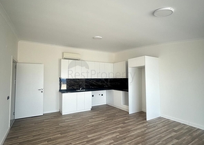 شقة دوبلكس 4 + 2 في كونيالتي-منطقة أنطاليا 