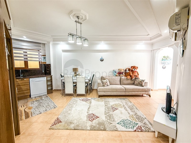 شقة 1+1 في مجمع أخضر في محمودلار