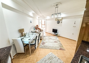 شقة 1+1 في مجمع أخضر في محمودلار