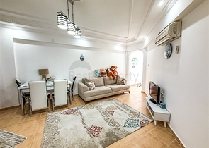 شقة 1+1 في مجمع أخضر في محمودلار