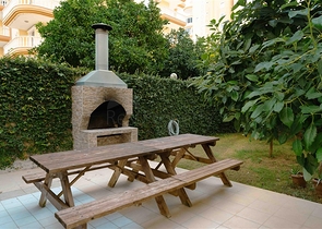 شقة 1+1 في مجمع أخضر في محمودلار