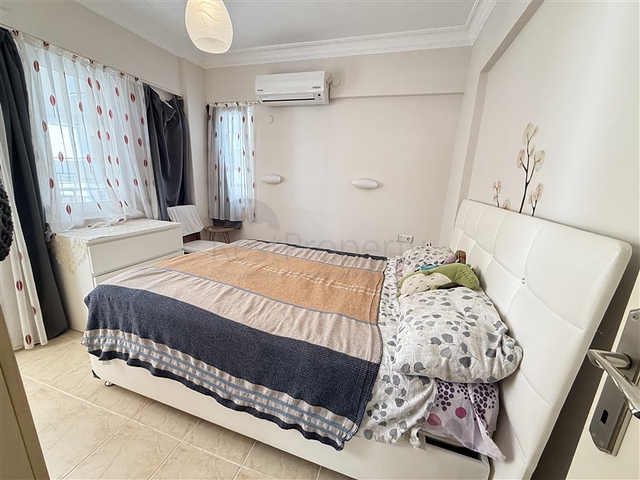 شقة فسيحة 1 + 1 على بعد 100 متر فقط من البحر في كلا الاتجاهين