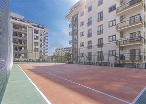 شقة حديثة 1 + 1 في مجمع جديد مع حمام سباحة ومنطقة سبا في محمودلار