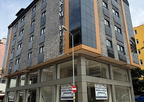 شقة حديثة 1 + 1 للإيجار في وسط ألانيا بالقرب من الشاطئ