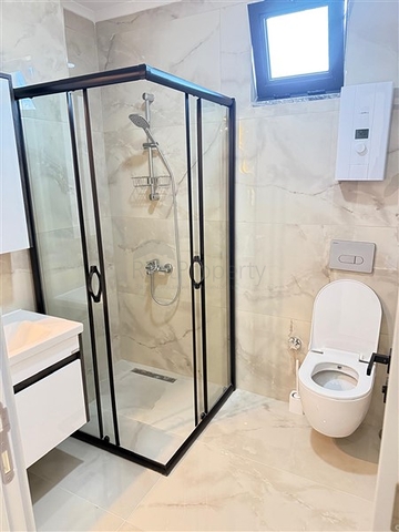 بنتهاوس من غرفتي نوم مع إطلالات بانورامية في مجمع حديث في منطقة أوبا