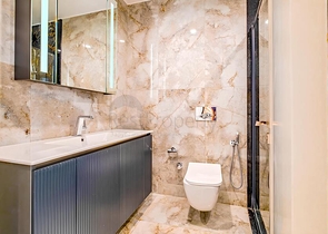 شقة حديثة 2 + 1 في مجمع سكني جديد على البحر في منطقة توركلر