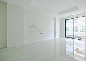 شقة حديثة 2 + 1 في مجمع سكني جديد على البحر في منطقة توركلر