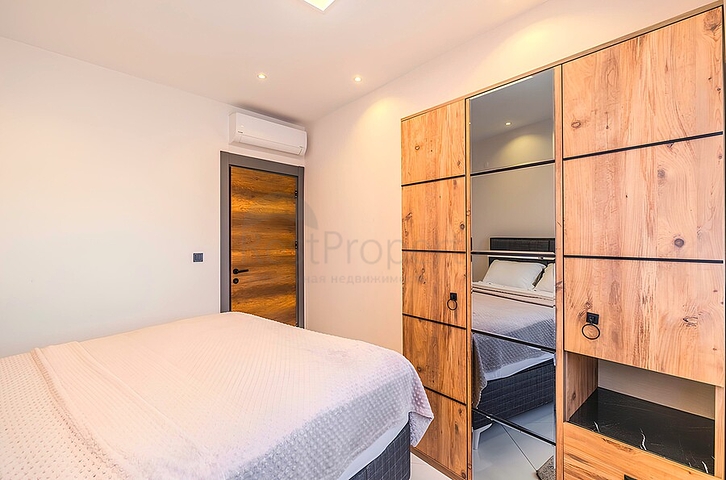 شقة حديثة مع بنية تحتية كاملة في محمودلار