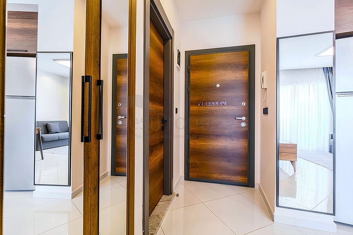 شقة حديثة مع بنية تحتية كاملة في محمودلار