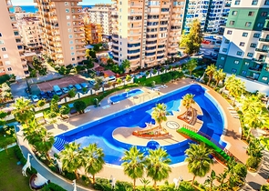 شقة حديثة مع بنية تحتية كاملة في محمودلار