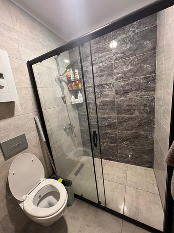 شقة حديثة مع بنية تحتية كاملة في أفسلار