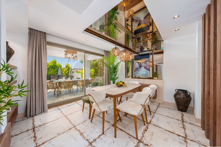 مشروع فيلا 4+1 فريد في منطقة فتحية