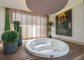 مشروع فيلا 4+1 فريد في منطقة فتحية