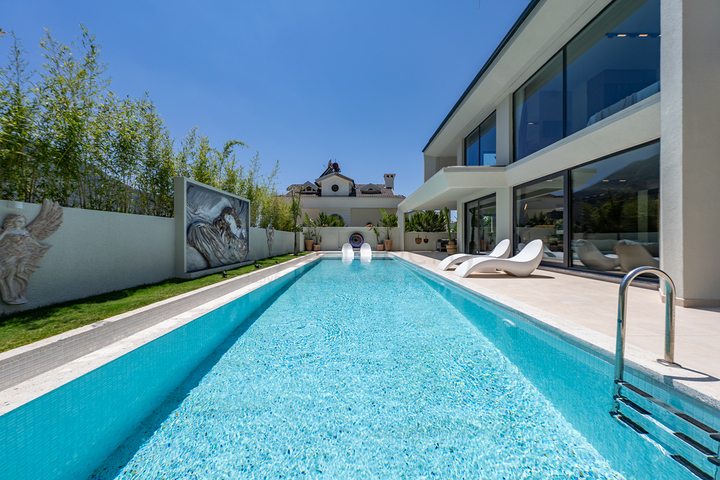 فيلا أنيقة 5 + 1 في منطقة فتحية 