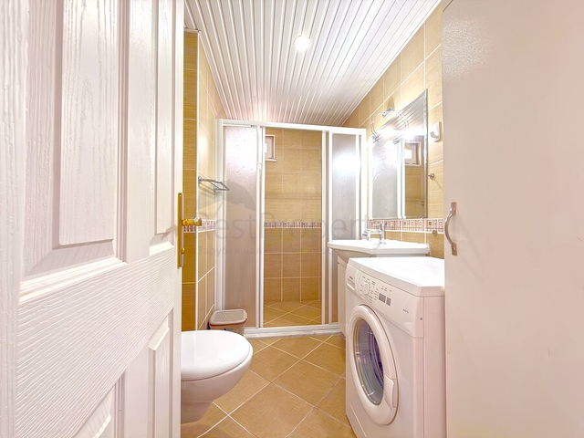 شقة مفروشة مشرقة للإيجار طويل الأجل في سيكجيلي