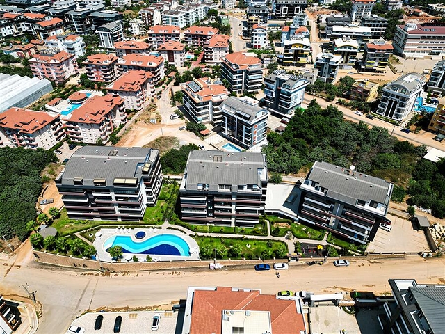 بنتهاوس 6 + 1 مع تراسات في منطقة أوبا