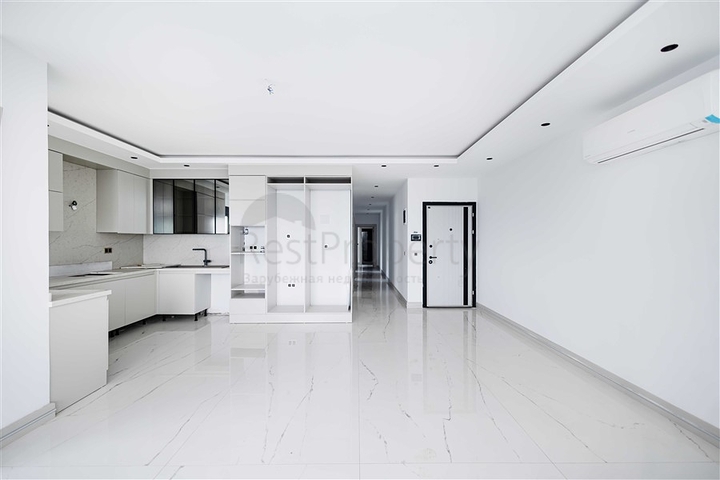 شقة من أربع غرف نوم 4+1 مع تراس وبنية تحتية ممتدة في منطقة كارجيجاك