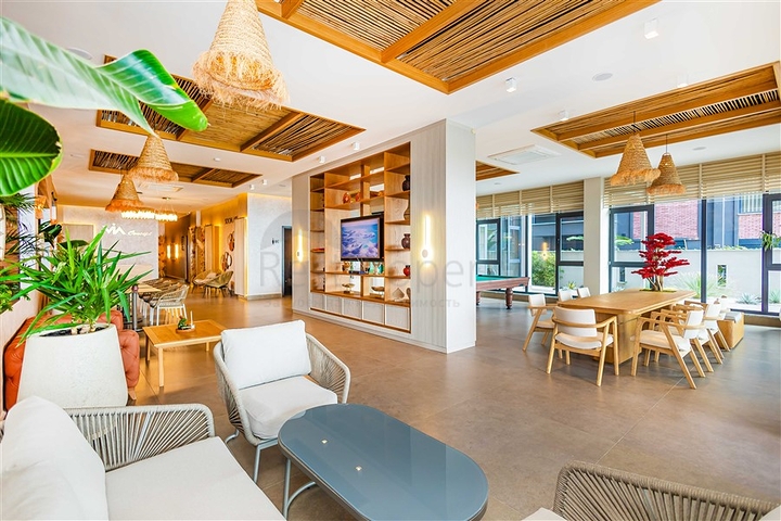 شقة من أربع غرف نوم 4+1 مع تراس وبنية تحتية ممتدة في منطقة كارجيجاك