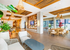 شقة من أربع غرف نوم 4+1 مع تراس وبنية تحتية ممتدة في منطقة كارجيجاك