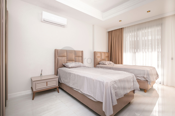 غرفتين 2 + 1 حديقة دوبلكس مع تراس خاص في منطقة توركلر