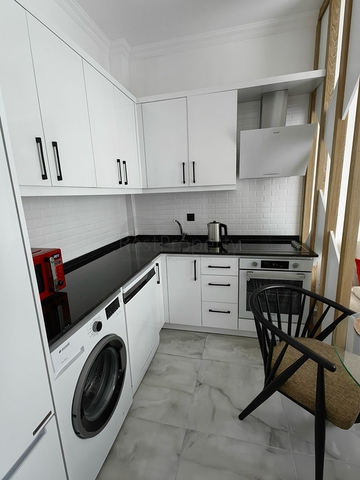 شقة بغرفة نوم واحدة 1+1 في الجزء الأخضر من منطقة أفسالار مع بنية تحتية غنية