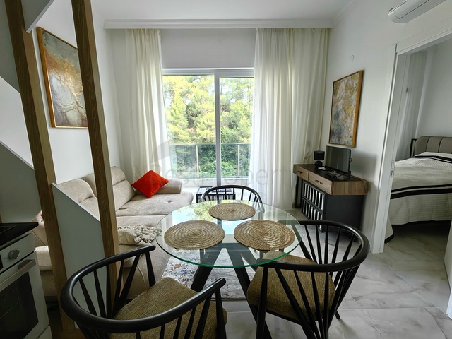 شقة بغرفة نوم واحدة 1+1 في الجزء الأخضر من منطقة أفسالار مع بنية تحتية غنية