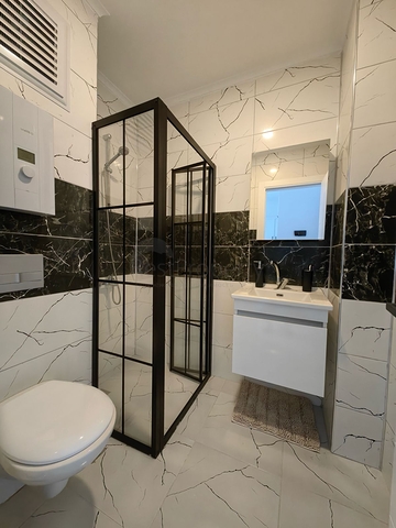 شقة بغرفة نوم واحدة 1+1 في الجزء الأخضر من منطقة أفسالار مع بنية تحتية غنية