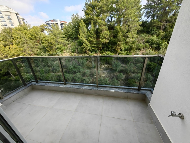 شقة بغرفة نوم واحدة 1+1 في الجزء الأخضر من منطقة أفسالار مع بنية تحتية غنية