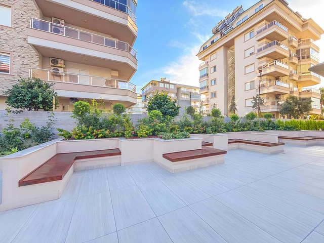 2 + 1 بنتهاوس مع تراس في منطقة كيستل