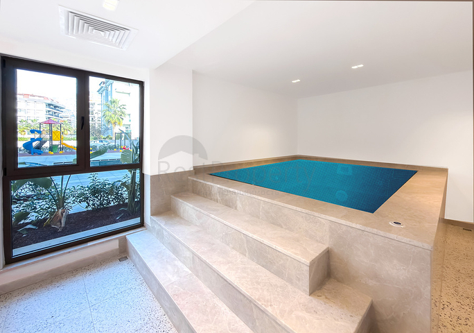 2 + 1 بنتهاوس مع تراس في منطقة كيستل