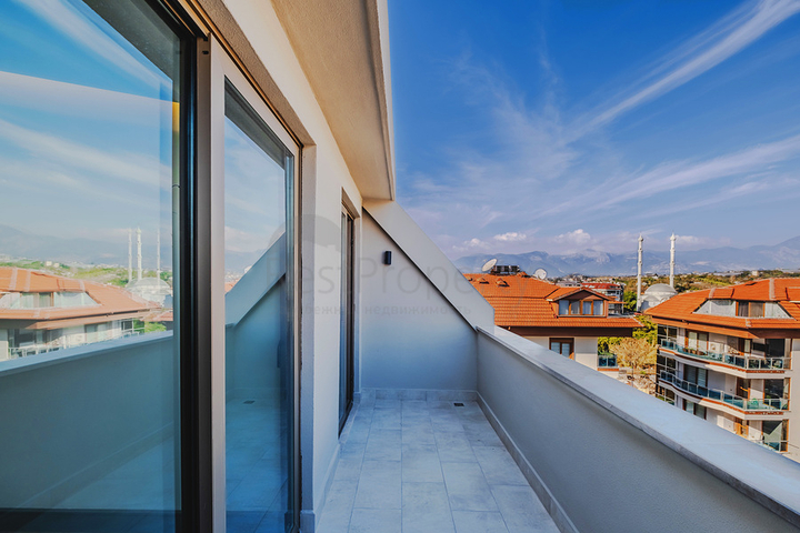 2 + 1 بنتهاوس مع تراس في منطقة كيستل