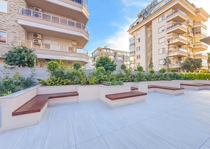 2 + 1 بنتهاوس مع تراس في منطقة كيستل