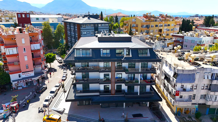 شقة حديثة 1 + 1 في وسط ألانيا