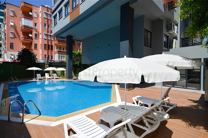 شقة حديثة 1 + 1 في وسط ألانيا