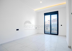 شقة حديثة 1 + 1 في وسط ألانيا