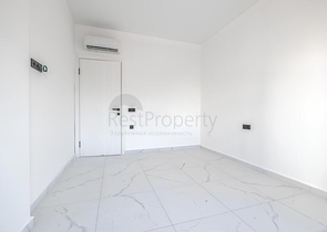 شقة حديثة 1 + 1 في وسط ألانيا