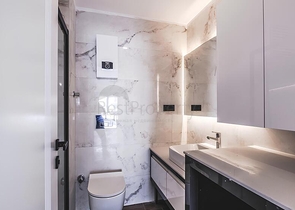 شقة حديثة 1 + 1 في وسط ألانيا